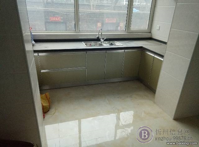 云河集团健康路小区3室1厅1卫37万